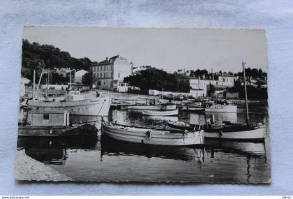 Cpsm 1958, ile de Porquerolles, le port, Var 83