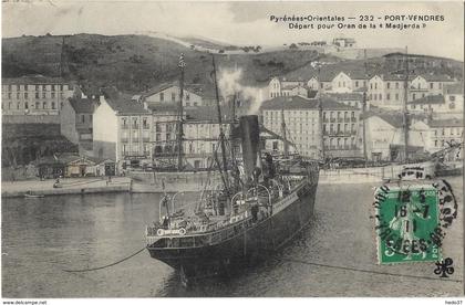 Port-Vendres - Départ pour Oran de la "Medjerda"