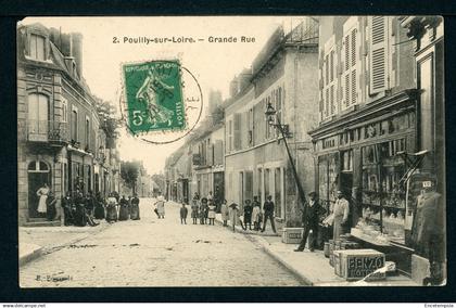 Carte Postale - France - Pouilly sur Loire - Grande Rue  (CP25384)