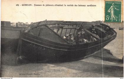 Carte postale ancienne de QUIBERON