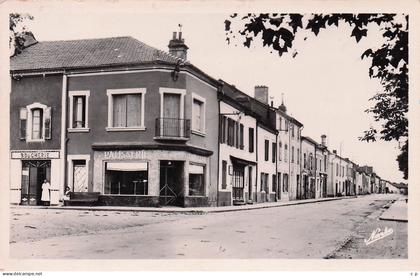 Rabastens de Bigorre - Rue des Pyrenees   -  CPSM °J