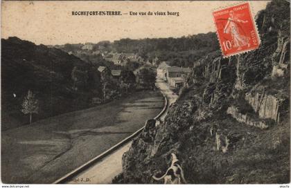 CPA ROCHEFORT-en-TERRE - Une vue du Vieux bourg (33017)