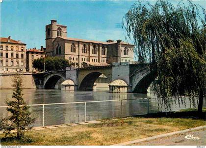 26 - Romans sur Isere - Pont sur l'Isère et Collégiale Saint Barnard - CPM - Voir Scans Recto-Verso