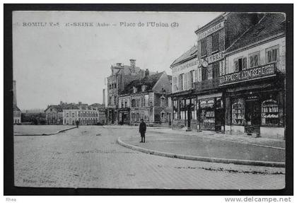 10 Romilly-sur-Seine horlogerie, horlogerie epicerie enseigne montre    D10D  K10323K  C10323C RH026266