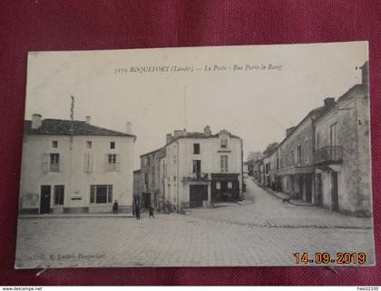 CPA - Roquefort - La Poste - Rue Porte-le-Rang