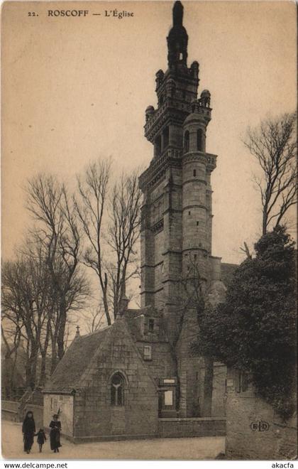 CPA ROSCOFF Eglise (144089)