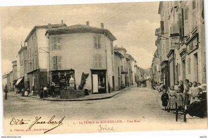 CPA PÉAGE-de-ROUSSILLON - Une Rue (165570)