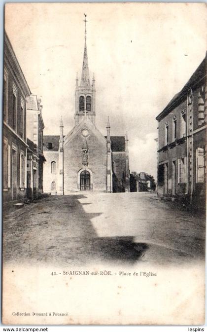 53 - SAINT AIGNAN sur RÖE -- Place de l'Eglise