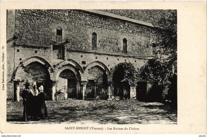 CPA Saint-Benoit - Les Ruines du Cloitre (111759)