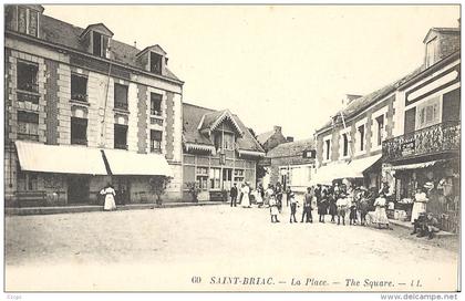 CPA Saint-Briac - La Place