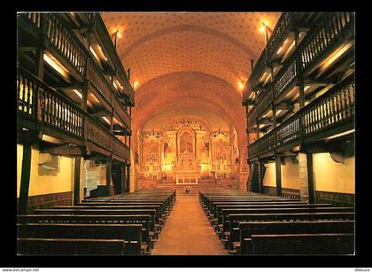 64 - Saint Etienne de Baigorry - Intérieur de l'église Saint-Etienne - Rétable doré du XVIIIe siècle - Très beau plafond