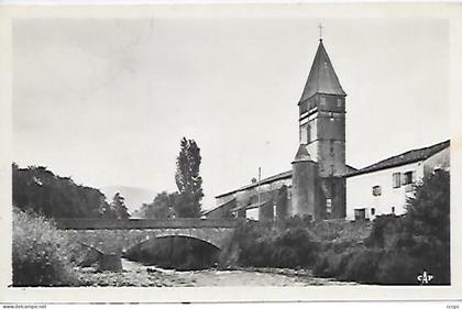 CPSM Saint-Etienne-de-Baigorry Le Pont Micheléné L'Eglise La Noureppe