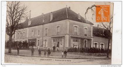 SAINT-FARGEAU-PONTHIERRY AVENUE DE LA GARE