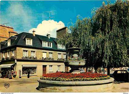 50 - Saint Hilaire du Harcouet - La place du bassin - Fleurs - Automobiles - Carte Neuve - CPM - Voir Scans Recto-Verso