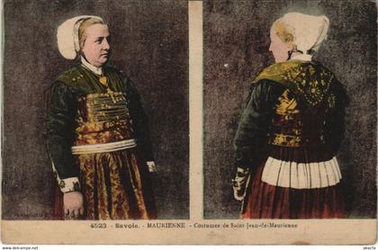 CPA SAINT-JEAN-de-MAURIENNE Savoie - Maurienne - Costumes - Types (1191224)