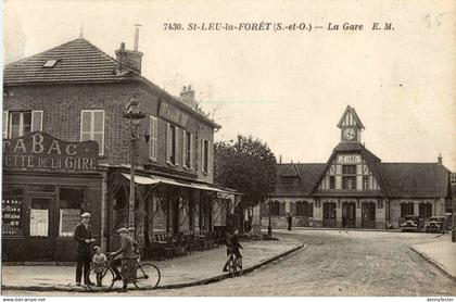 Saint Leu la Foret - La gare