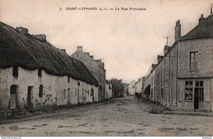 H0244 - Saint-Lyphard