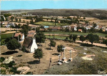 - cpsm -ref-AA666- cantal - saint mamet la salvetat - st mamet la salvetat -vue panoramique aerienne-chapelle st laurent