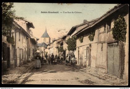 51 - SAINTE MENEHOULD (Marne) - Une rue du Château