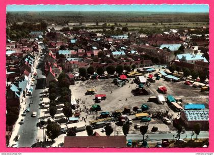 Salbris - En Avion au dessus de Salbris - Vue Aérienne - Marché - Vieilles Voitures - SOFER - Colorisée