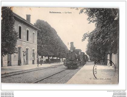 CPA 41 Selommes la gare et le train