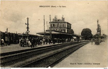 CPA SERQUIGNY - La Gare (297309)