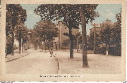 CPA Sevran Avenue de Livry