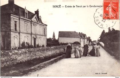 49 - TIERCE -- Entrée de Tiercé par la Gendarmerie