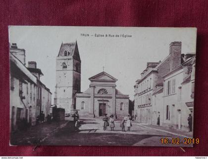 CPA - Trun - Eglise & Rue de l'Eglise