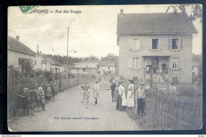 cpa du 25 Valentigney -- rue des Vosges   AOUT22-57