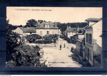 95. valmondois. carrefour du carouge