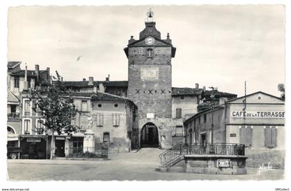 82 Verdun sur Garonne, le beffroi (3388)