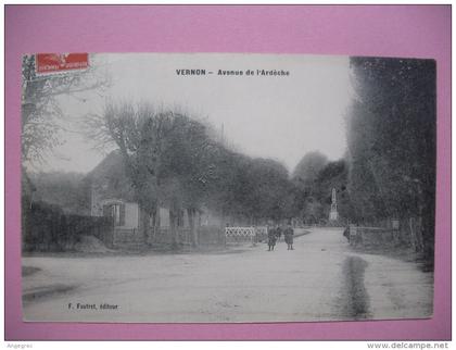 CPA   Vernon     " Avenue de l'Ardèche  "  voyagé