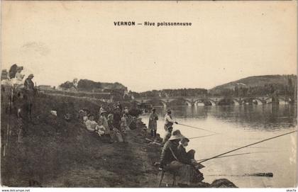 CPA VERNON-Rive poissonneuse (43178)