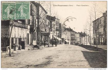 VIC-FEZENSAC PLACE GAMBETTA 32 GERS