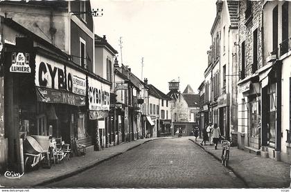 CPSM Villiers-sur-Marne Rue du Général de Gaulle