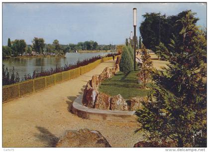 Viry-Châtillon 91 - Bassin Nautique