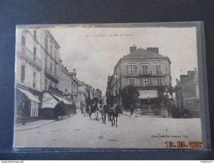 CPA - Vitré - La Rue des Fossés