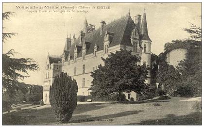 VOUNEUIL sur VIENNE 86 - Château de CHITRE