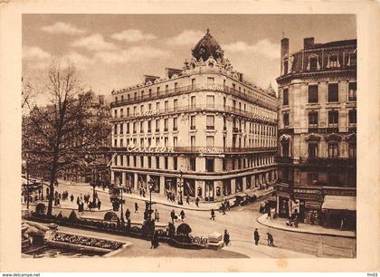 Lyon 2 Carlton Hôtel place de la République