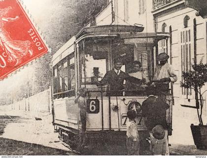 1917-Marseille  Montolivet Le village Le Centre Tramway Tram N°6 Devant Bar café [13] B-D-R- Top CPA Carte Postale