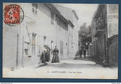 ST JULIEN - Rue des Ecoles