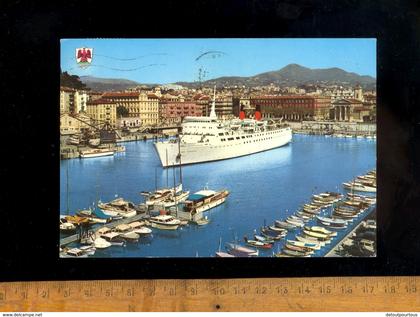 NICE Alpes Maritimes : le port bateau ferry boat FRED SCARAMONI 1981 maritime vessel ship Schiff