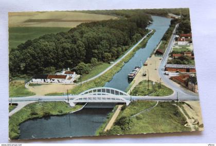 Cpm, Vailly sur Aisne, vue aérienne, le canal, Aisne 02