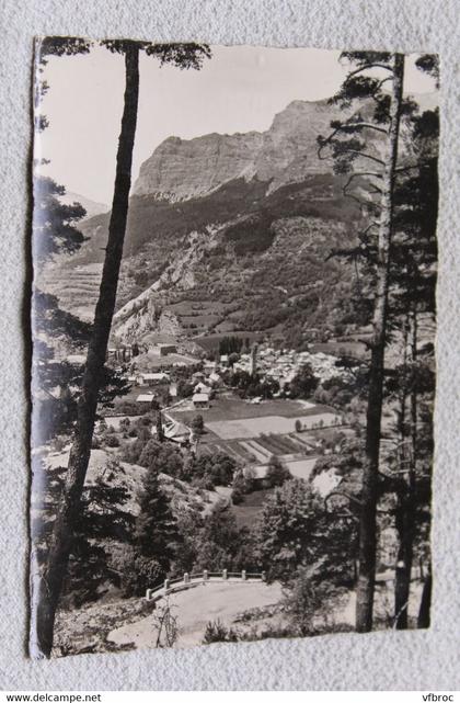 Cpm, Colmars les Alpes, vue générale, Alpes de haute Provence 04