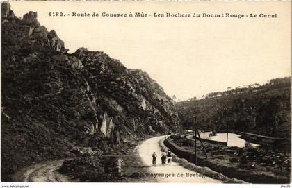 CPA Route de Gouarec a Mur Cantal (101362)