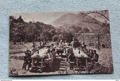 colonie Blayaise de Campan, le repas en plein air, Gironde 33