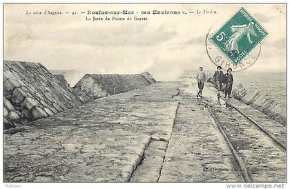 - gironde - ref - C102 - le verdon - la jetee de la pointe de graves - rails -  carte bon etat -