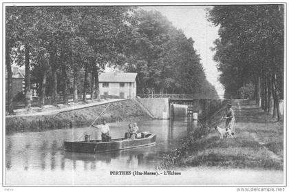 CARTE POSTALE ANCIENNE DE PERTHES -  L'ECLUSE