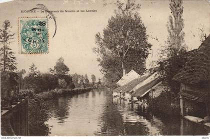 CPA Ecouche Le Deversoir du Moulin FRANCE (1054500)